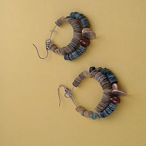 Multi color stone earring